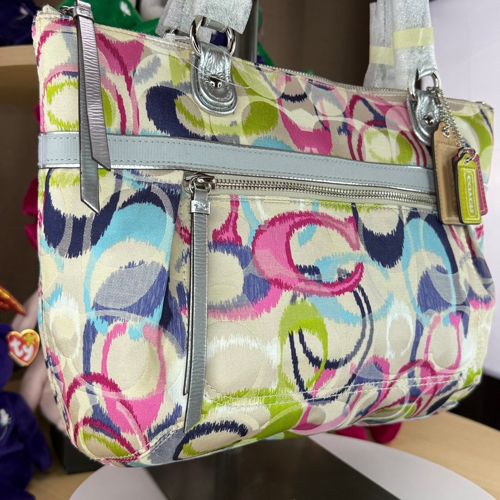 ๐ฅNWOT COACH - Poppy Ikat Signature C Multi/Silver Glam Tote Y2K - 45U088 - Picture 6 of 15